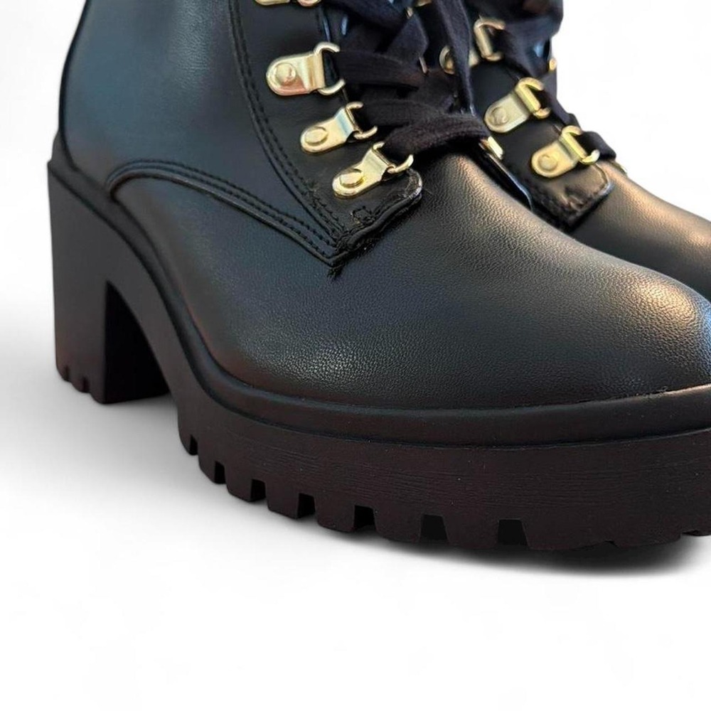 Bikercore alternative festival Indie Vanguard Goth core Wild Pair Lug Sole Boot - Picture 2 of 9